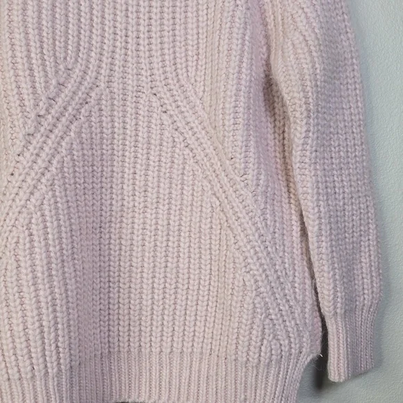 J. Crew Soft Pink Chunki Turtleneck  Sweater  Wool/ Alpaca Blend Size M. - Picture 3 of 7